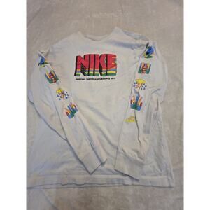 Nike Men's Size Medium Longsleeve Crewneck White T-Shirt